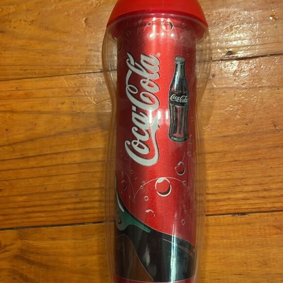 NWT Vintage Coca Cola Classic travel insulated mug w/metal insert & rubber straw - Picture 6 of 15